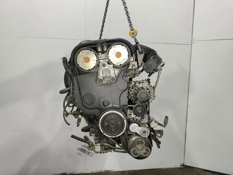 Фото: Двигатель Volvo S40