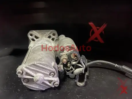 Фото: Стартер B5254T6