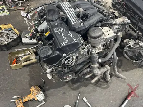 Фото: Двигатель N46B20BD BMW