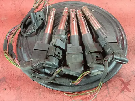 Фото: Катушка зажигания VAG